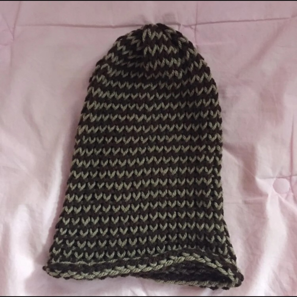 Reversible Knit Hat - Picture 2 of 6